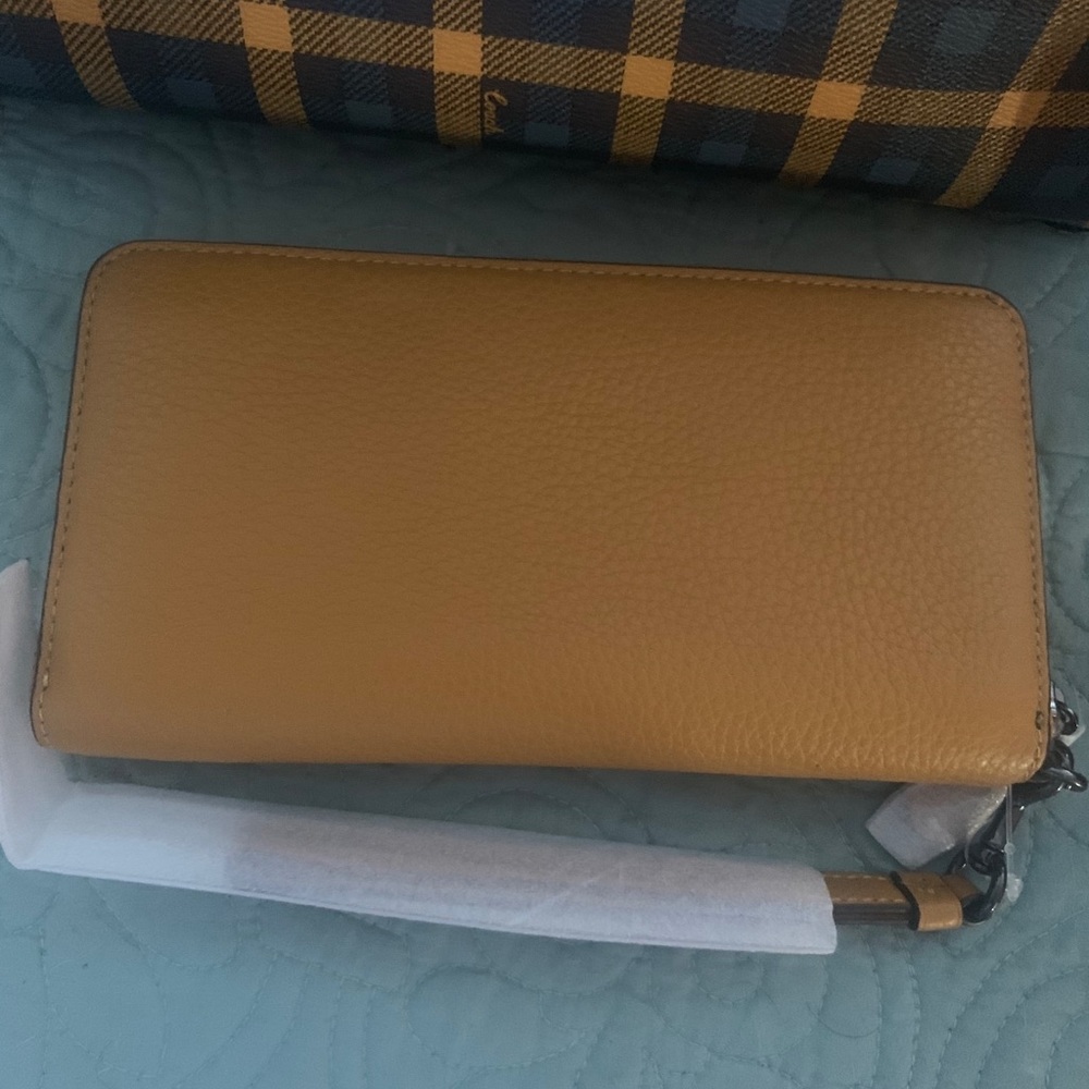 🆕SOLD SOLD Coach Tote and Matching Wallet - Picture 9 of 11